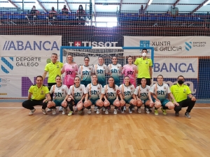 El Burela hace valer su pegada ante STV Roldán